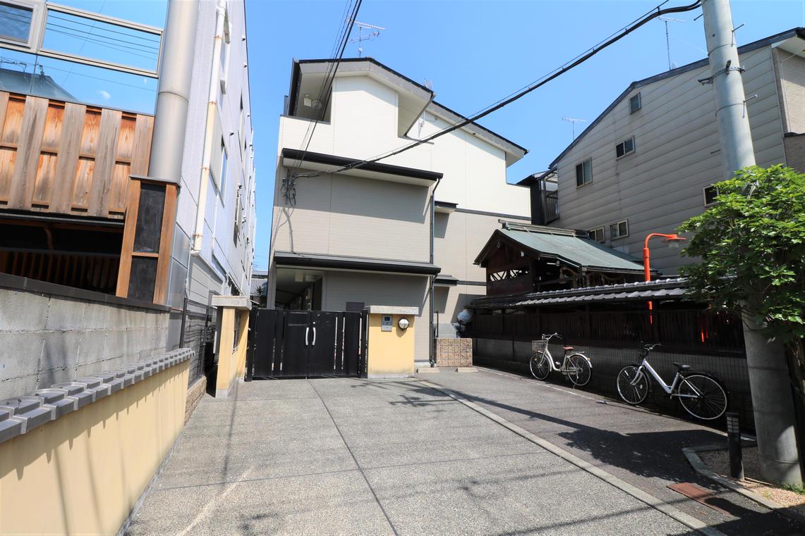 レオパレスプレミエエトワール