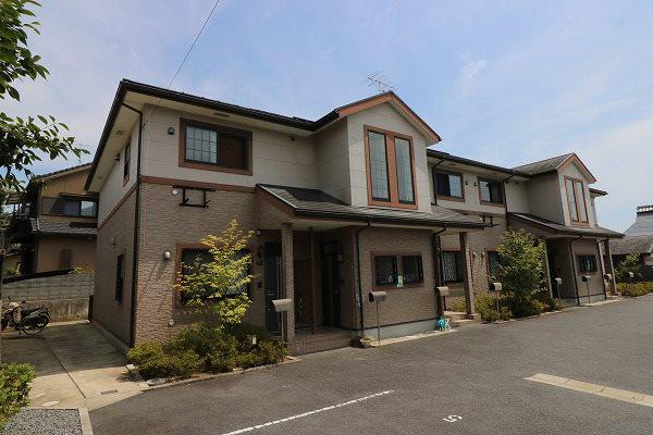 アザレアスクエア