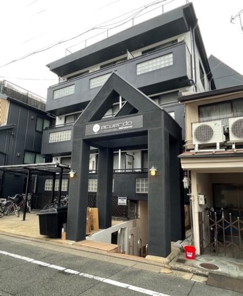 アクエルド仁王門