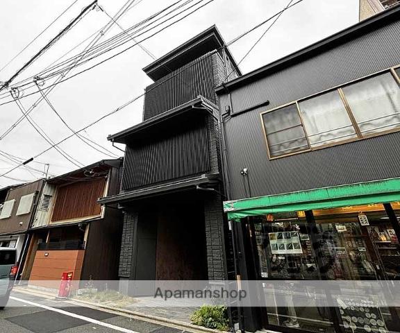 京阪電気鉄道京阪線 清水五条駅 徒歩9分 4階建 築2年