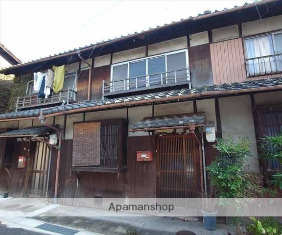鹿ヶ谷西寺ノ前町貸家（中）