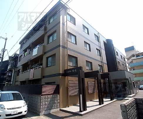 ハイエスト滝川