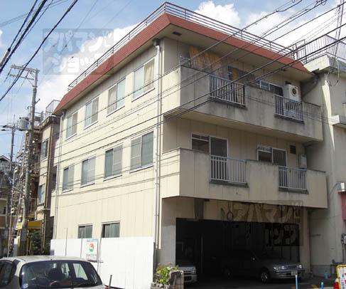 山田マンション新館