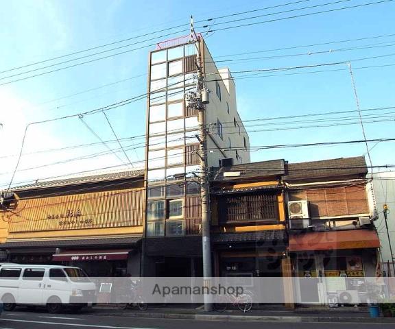 アパルトマン御所西