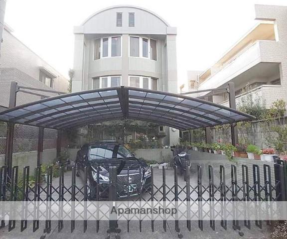 シャインズフラッツ