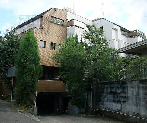 第三ロイヤルハイツ