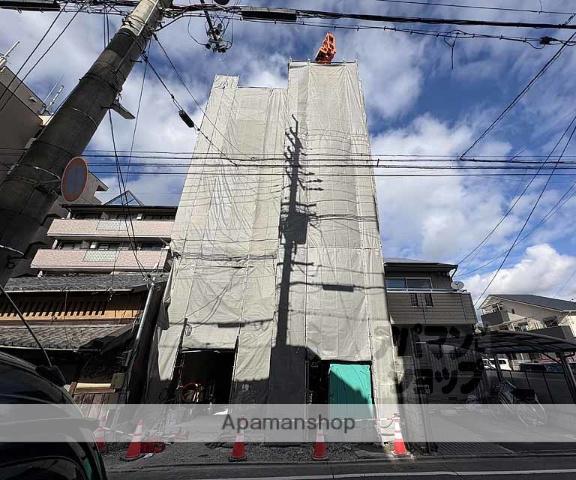 D.CLAREST CREST TAPP 二条