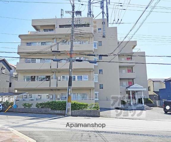 京都府宇治市五ケ庄の建物