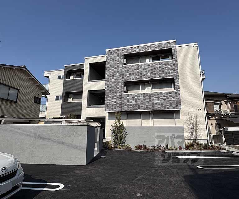 シャーメゾンさくら