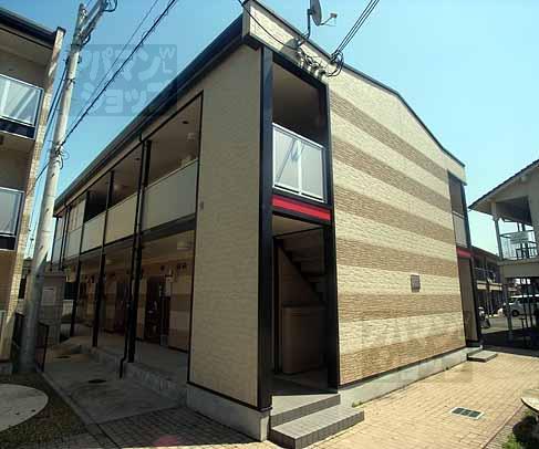 レオパレスアルモニ3番館