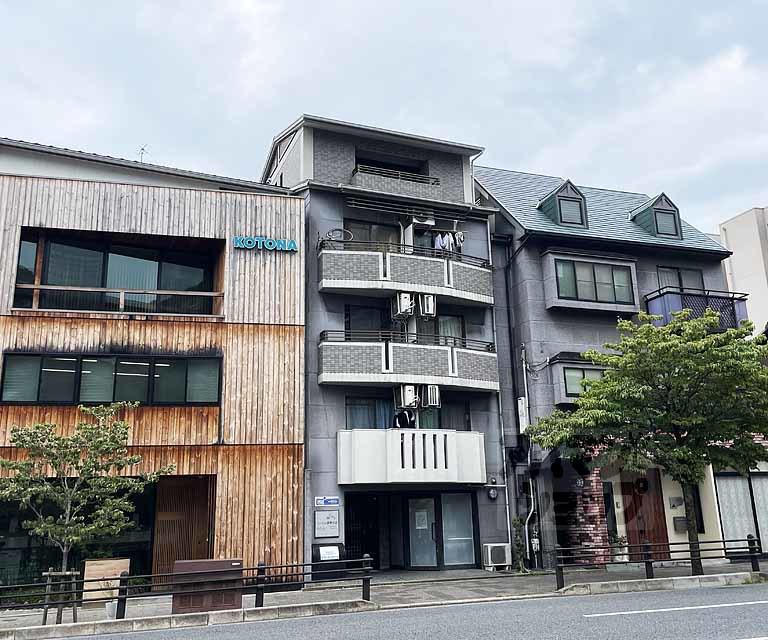 ラピス京都神宮道