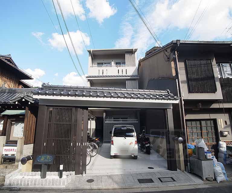 京都府京都市上京区仲之町御前通下立売上る2丁目の建物