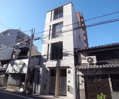 INUIステップコート