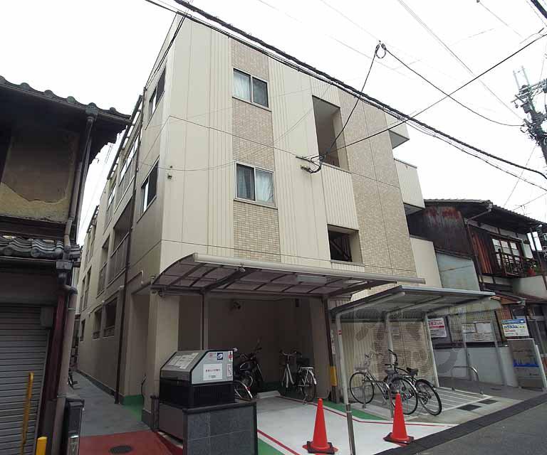 ロイヤルシティ- AYA