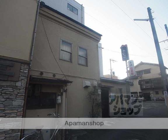 京都府京都市上京区滝ケ鼻町一条通七本松西入の戸建賃貸