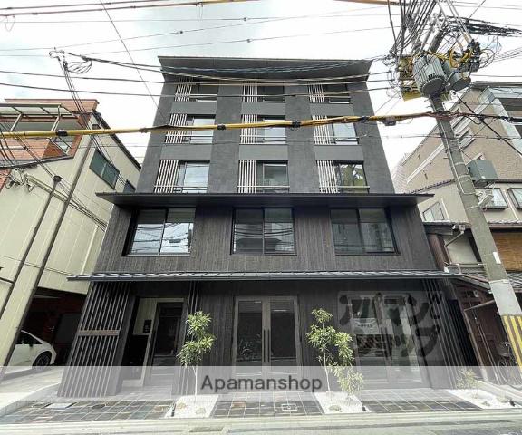 プラウ レーヴ 富小路