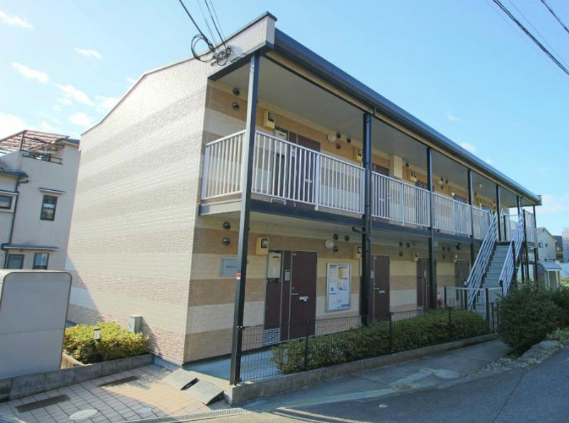 レオパレス湖城が丘