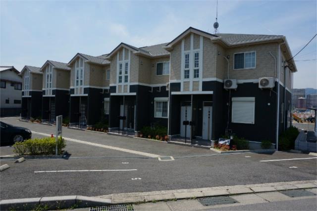 シャリテ高橋川