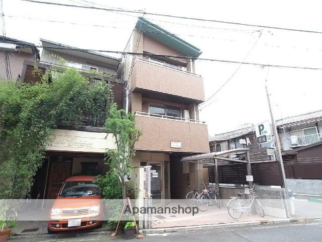 クレール・フォンテーヌ