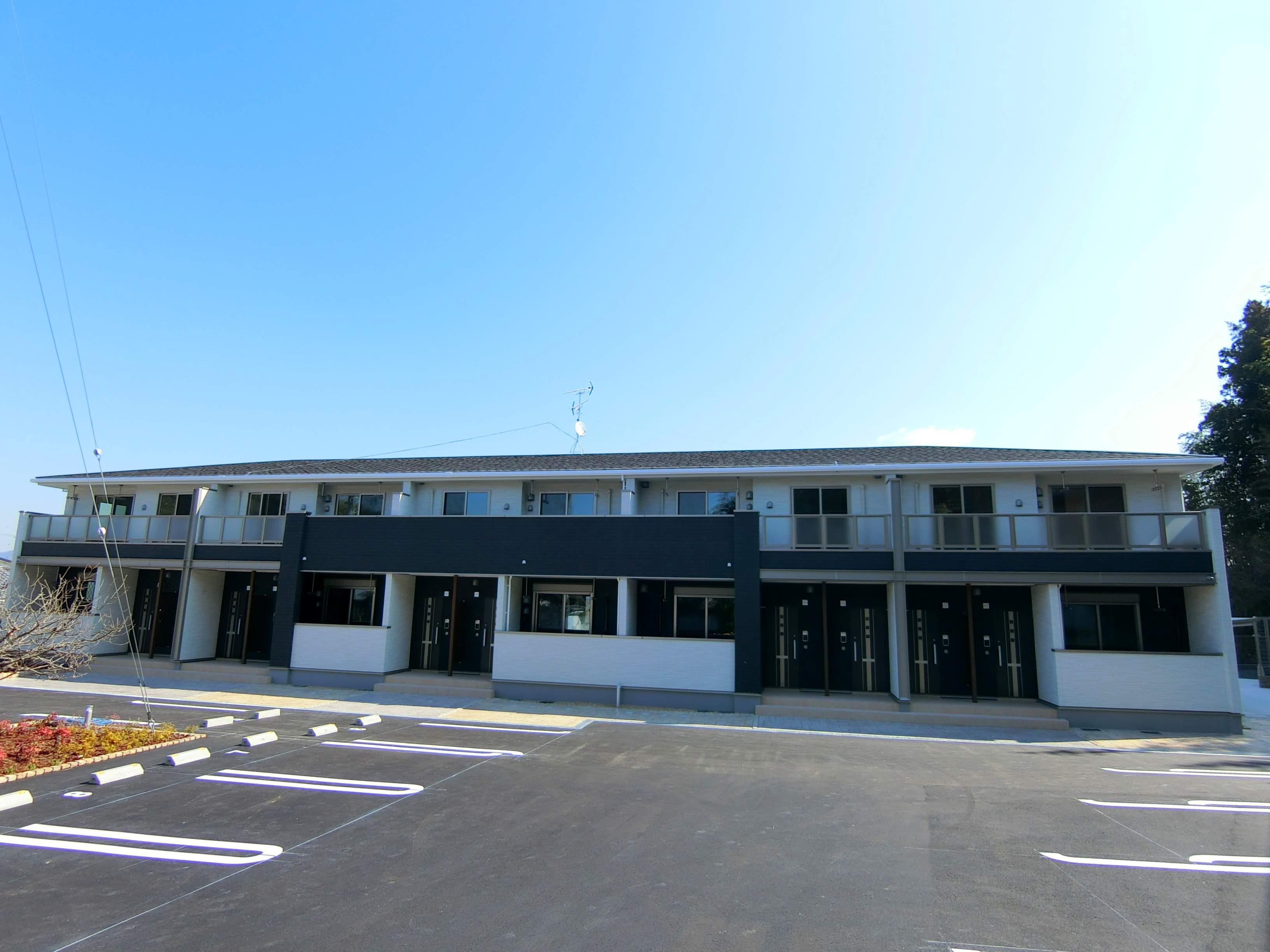 ルピナスコート京田辺