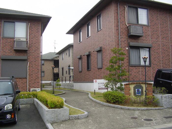 リビングタウン祝園A棟