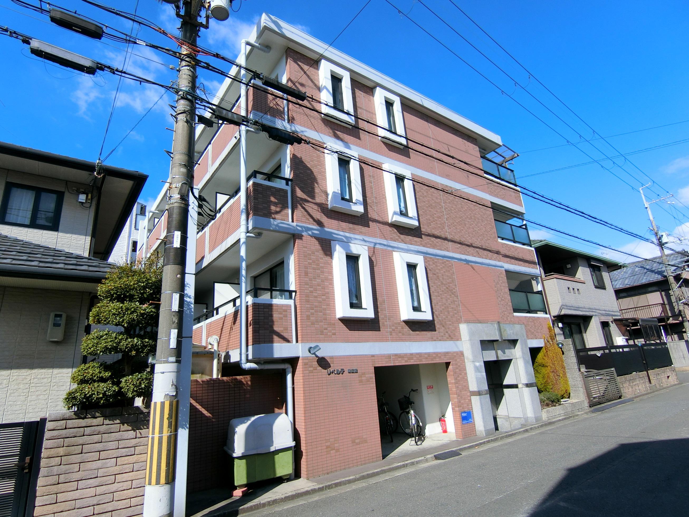 リベルテ新田辺