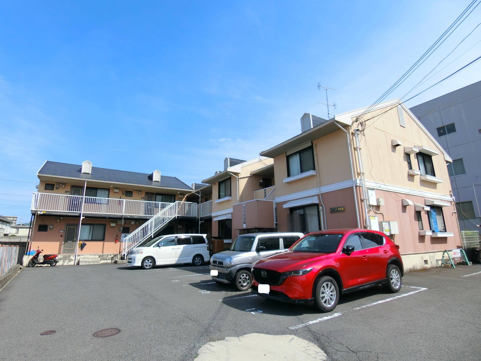 セジュール伊勢田