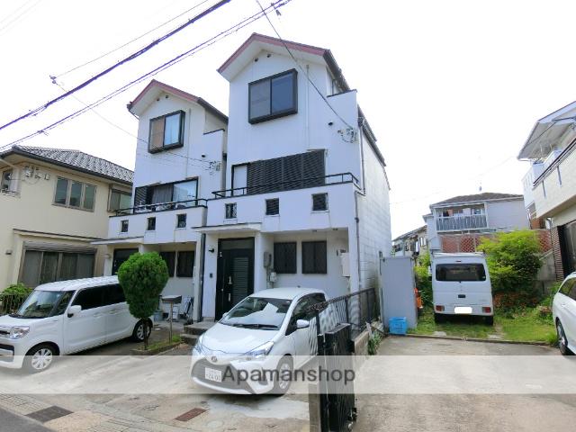 奈良線 新田駅(京都) 徒歩8分 3階建 築26年