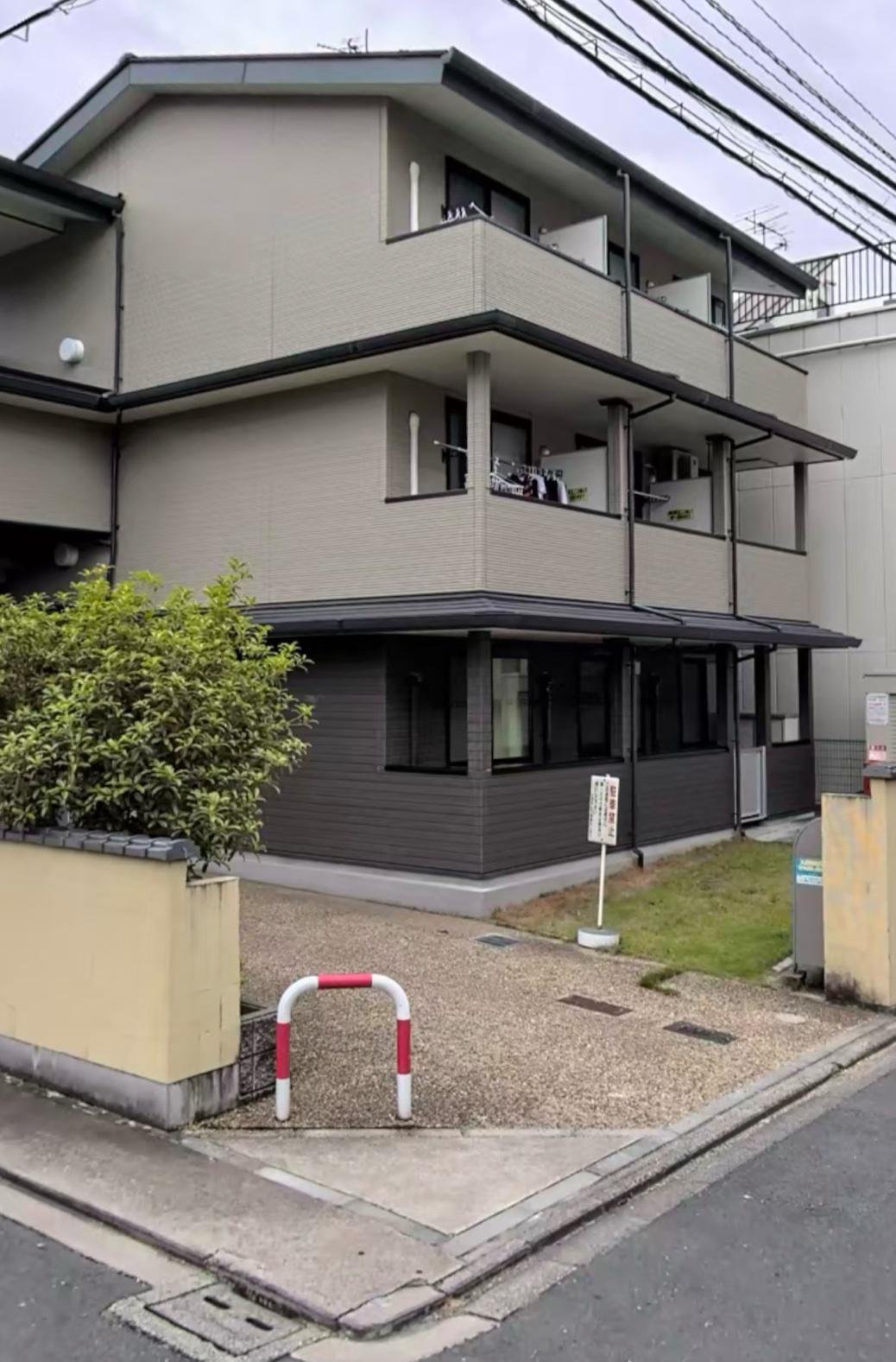 レオパレス衣笠