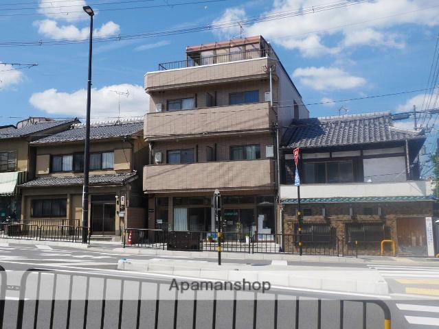 川上マンション