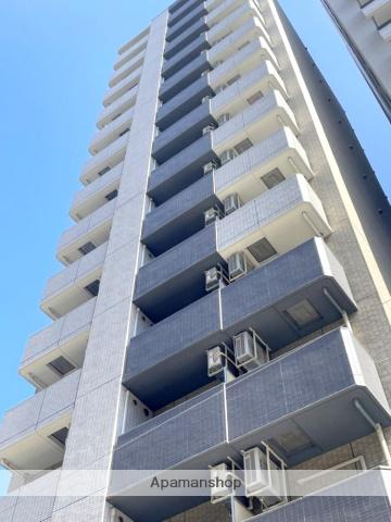 ファーストフィオーレSHINSAIBASHI イースト