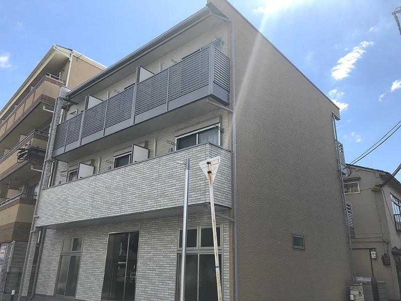 クレイノアズール