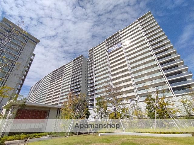 ローレルスクエア健都ザ・レジデンス サード