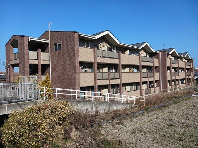 インヴィテボヌール2番館