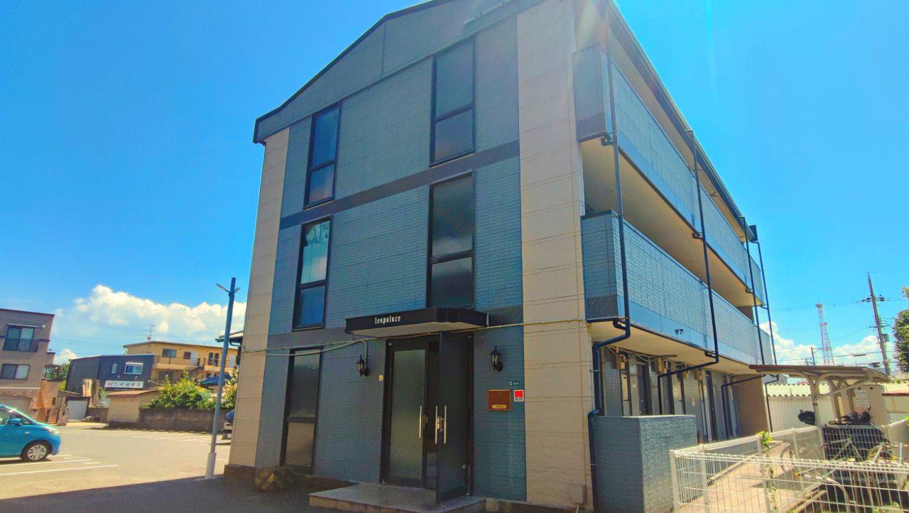 レオパレス中井町2