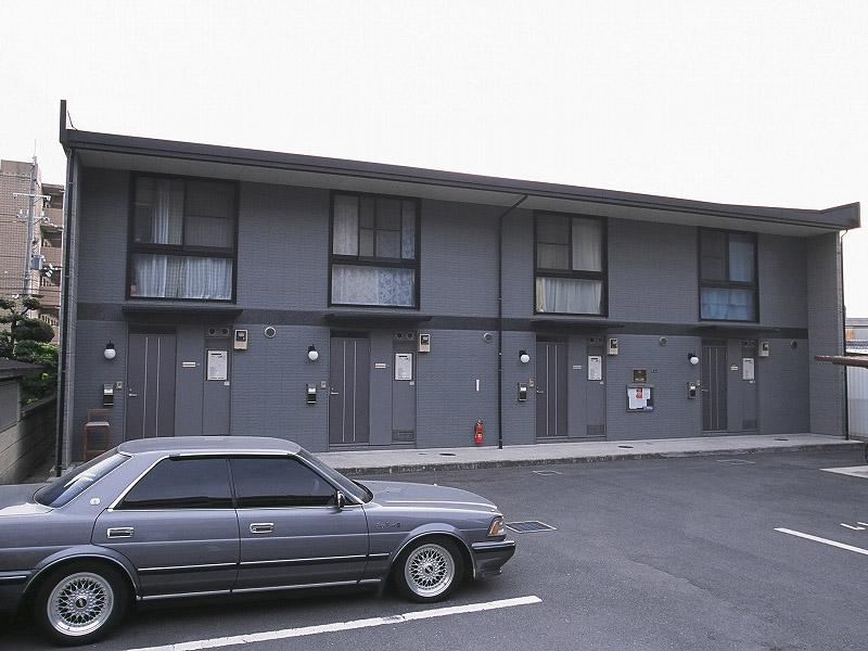 レオパレス中井町1