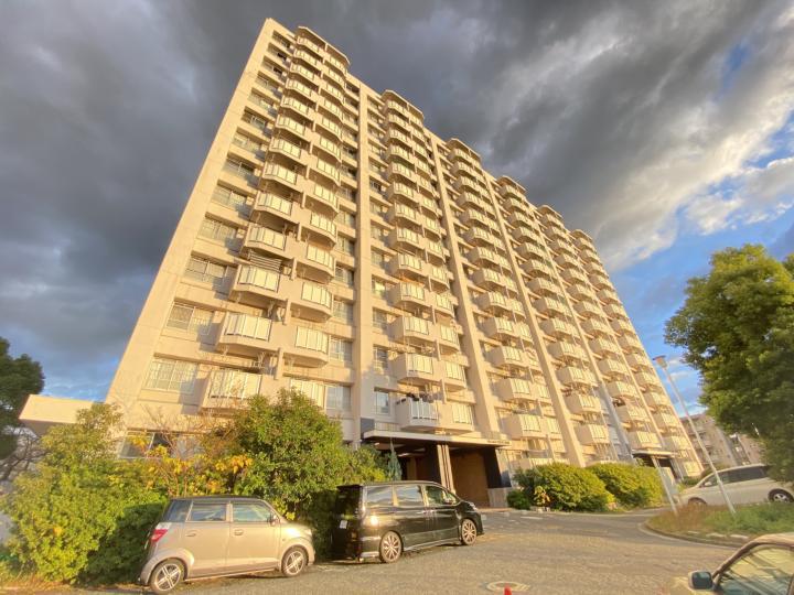 ビレッジハウス泉北栂タワー1号棟