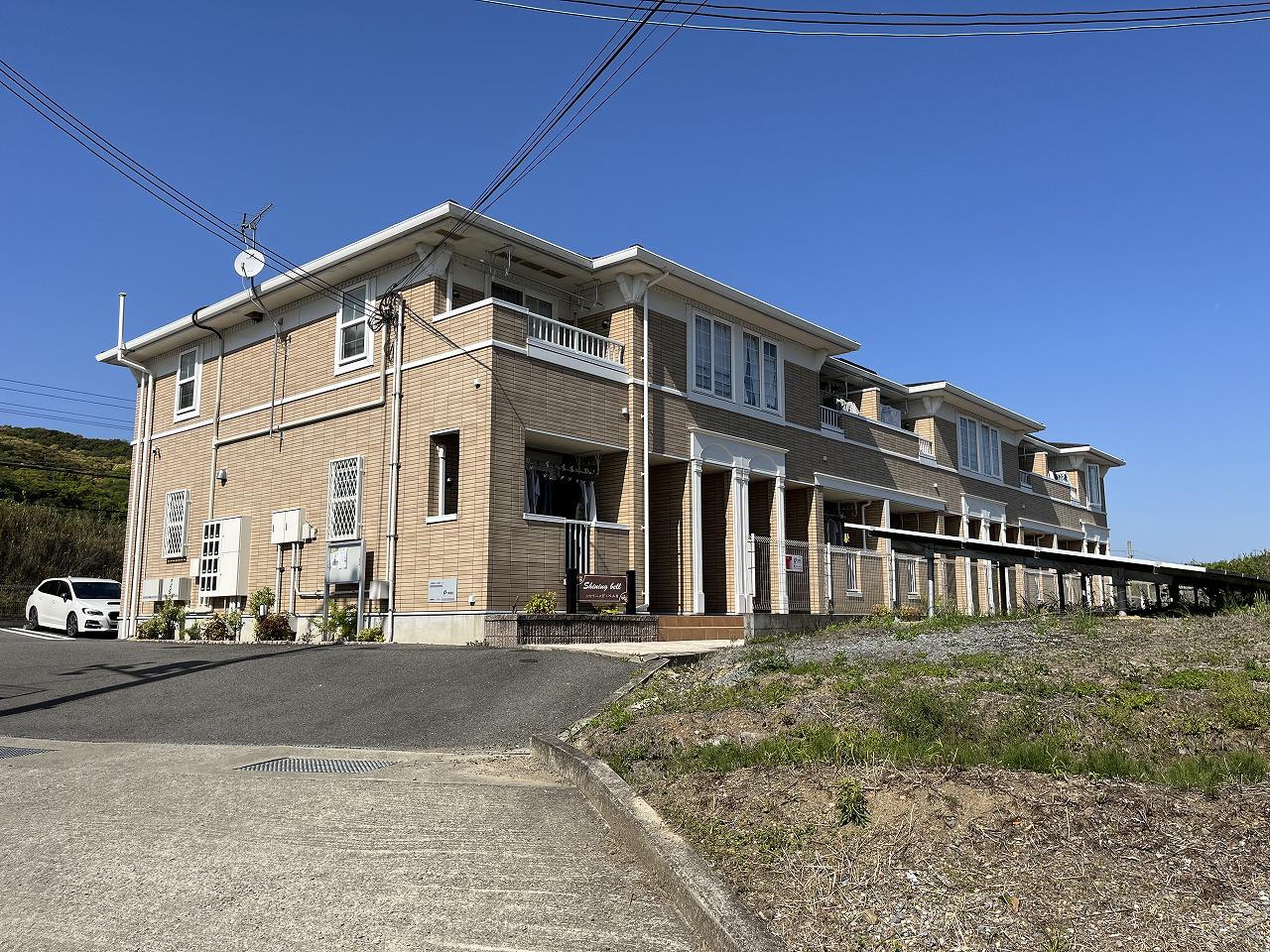 和歌山県和歌山市府中の建物