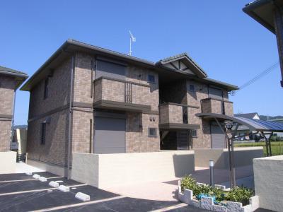 グリーンコート岩出B棟