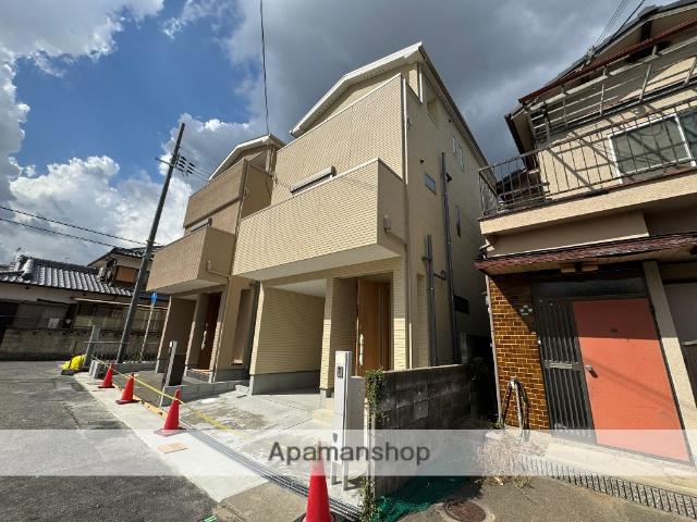 大阪府高槻市津之江町3丁目の戸建賃貸