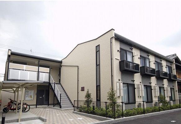 レオパレスカリオストロ