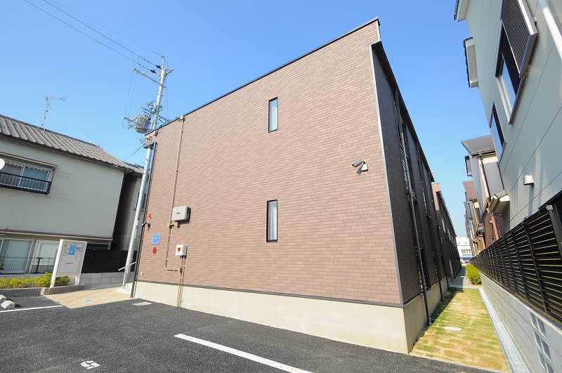 レオネクストウイング 片山