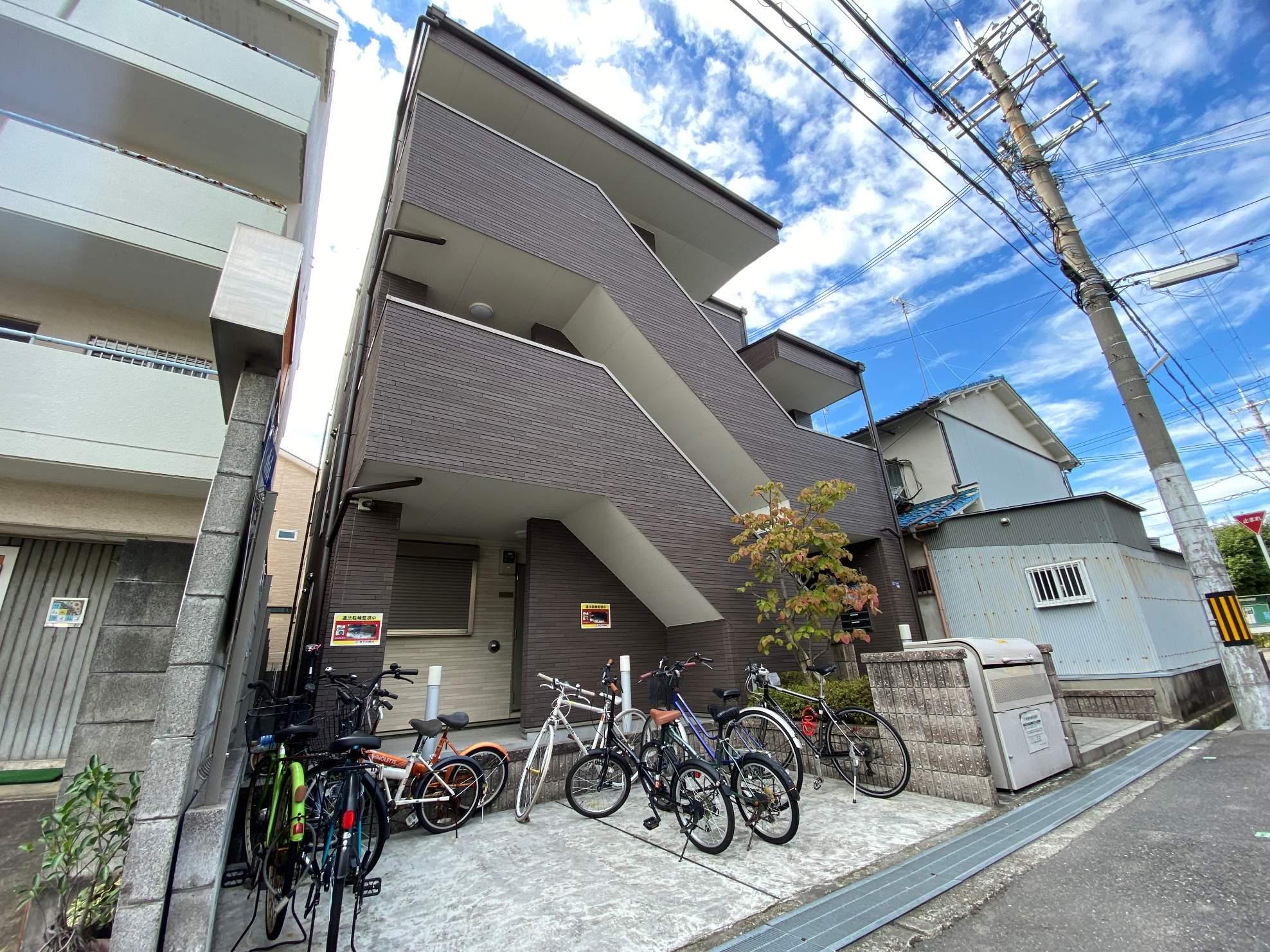 アンプルールフェール東花園