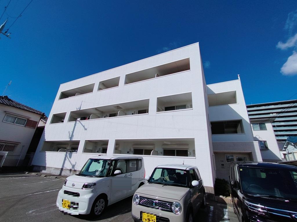 近鉄道明寺線 柏原駅(大阪) 徒歩6分 3階建 築14年