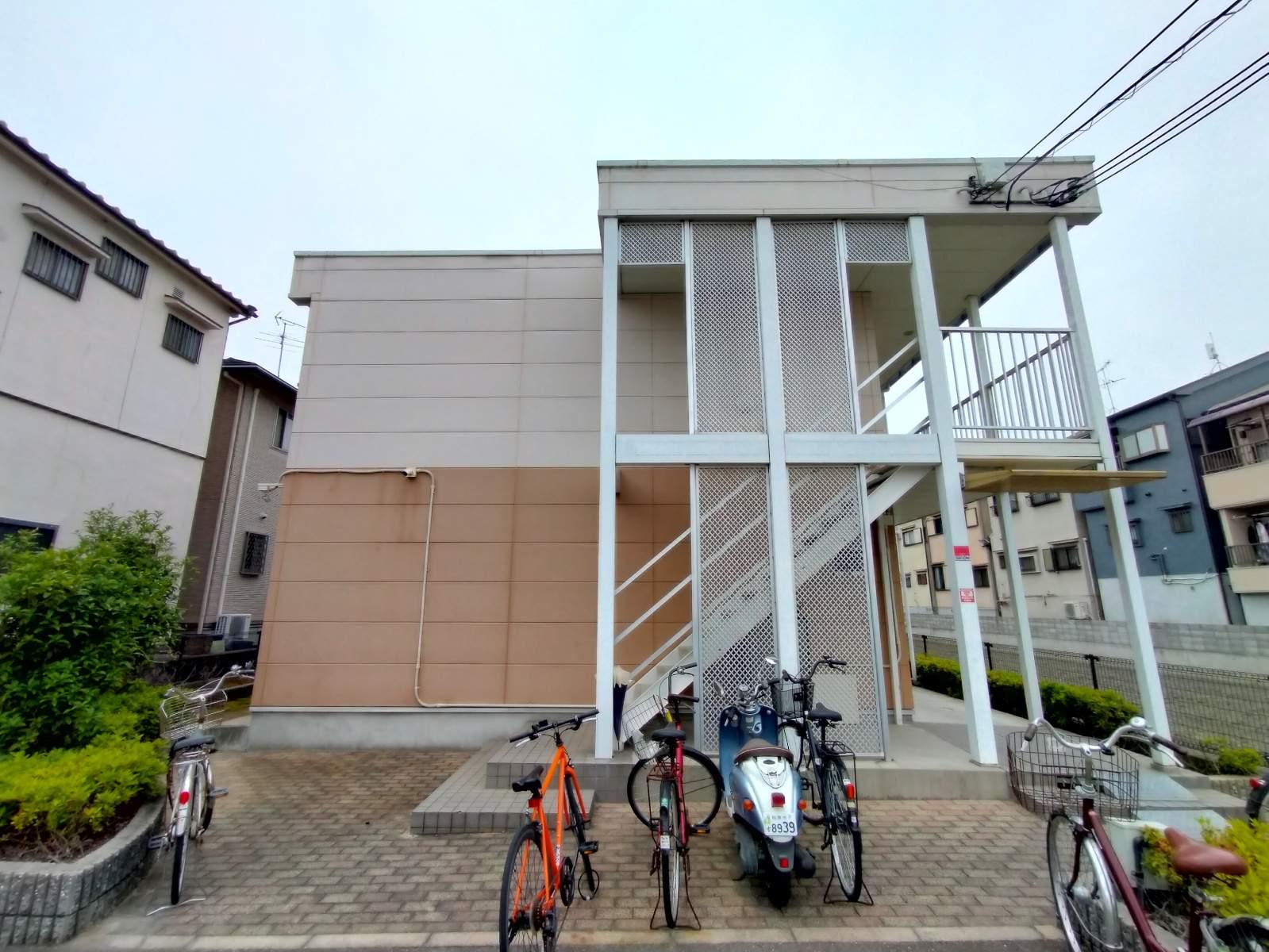 レオパレスロン