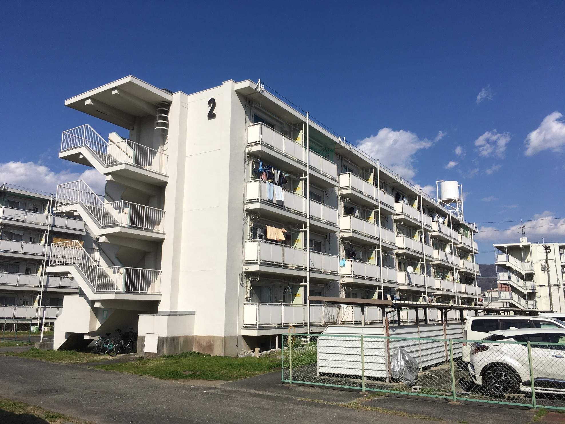 ビレッジハウス老原 2号棟
