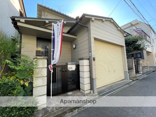 大阪府八尾市東山本町1丁目の戸建賃貸
