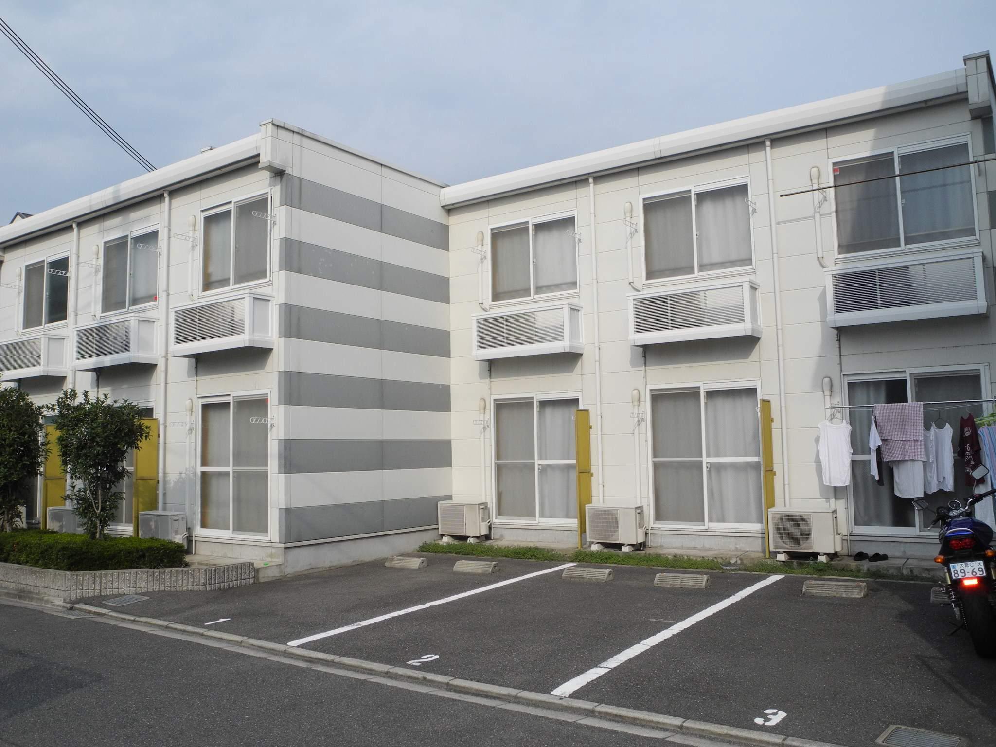 レオパレスナージャ