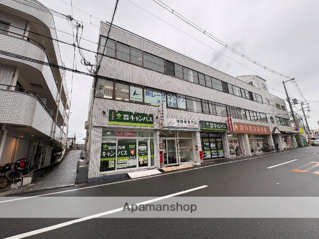 ホワイトビル