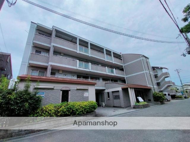 ドゥヴァンルパルク川村